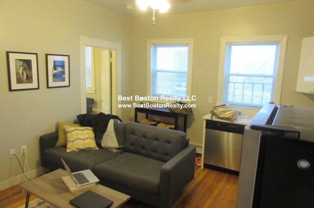 Building Photo - 26 JFK St. Unit 7