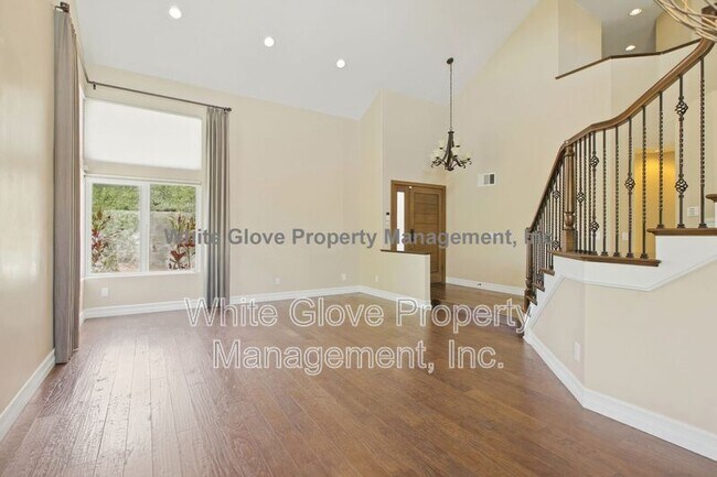 Foto del edificio - 2704 N Vista Heights Ave