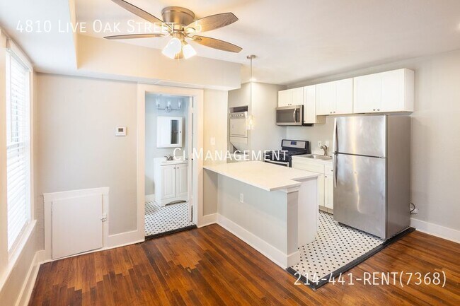 Foto del edificio - 4810 Live Oak St