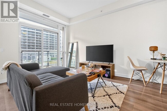 Building Photo - 38 Iannuzzi St
