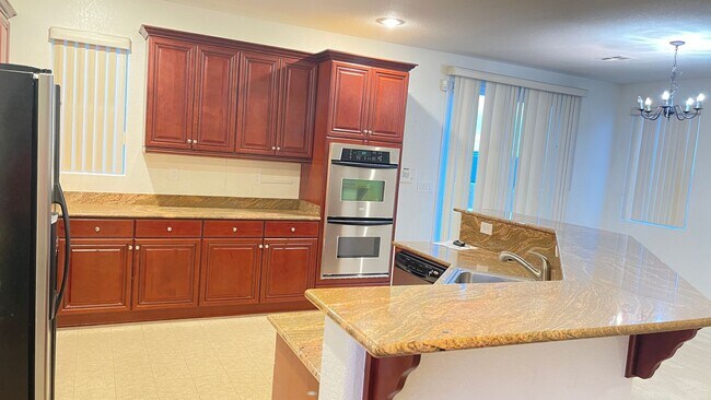 Building Photo - BEAUTIFUL 2,327 SQ FT, 3 BDRM, 2.5 BTHRM, 2 CAR GARAGE, LOCATED NEAR SCHOOLS, SHOPPING, HOSPITAL ...