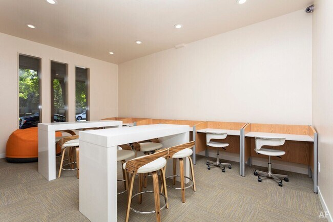 Foto del interior - University Court