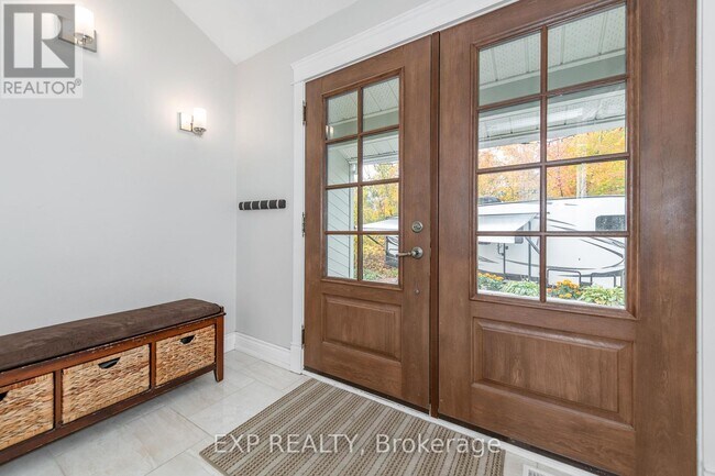 Photo du bâtiment - 1238 Barnwell Crescent