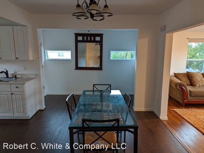 Building Photo - 3 br, 1 bath House - 409 Burr Street