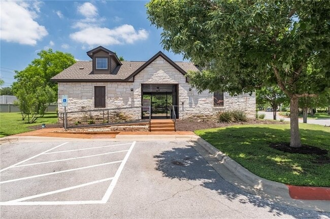 Building Photo - 11313 Lost Maples Trail