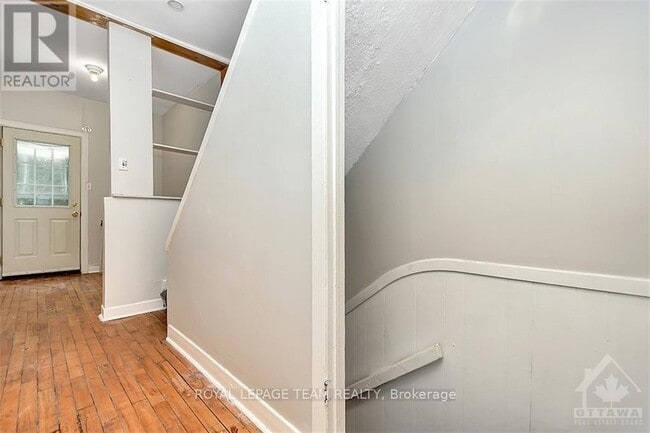 Building Photo - 63 Sweetland Ave