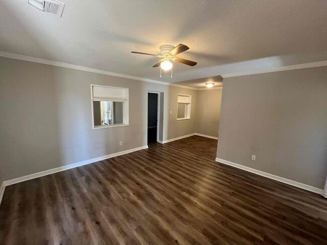 Foto del edificio - 1102 Danville Rd SW