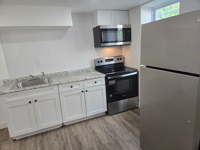 Foto del edificio - 909 Fairview Ave