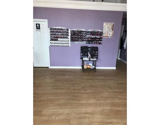 Foto del edificio - 75 Main St