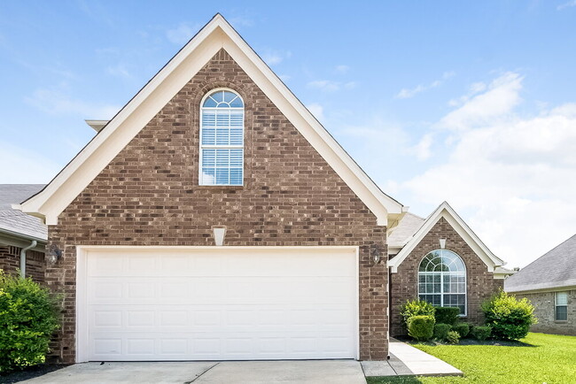 Building Photo - 7972 Ridgedale Dr