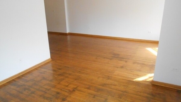 Foto del edificio - 1367 W Sunnyside Ave