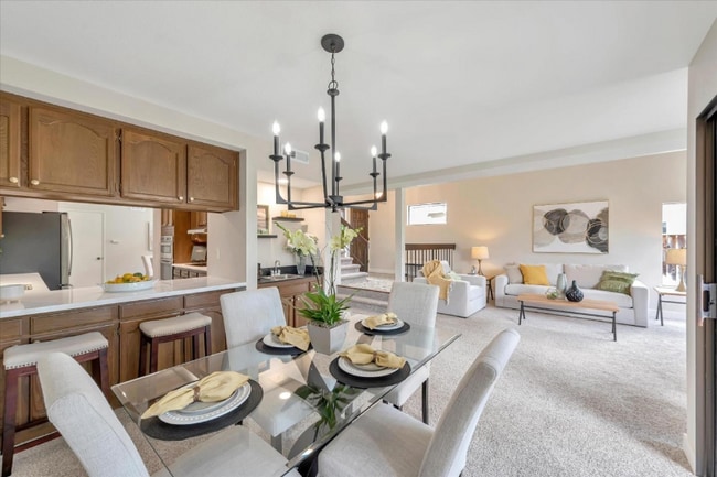 Foto del edificio - 1221 Bracebridge Ct