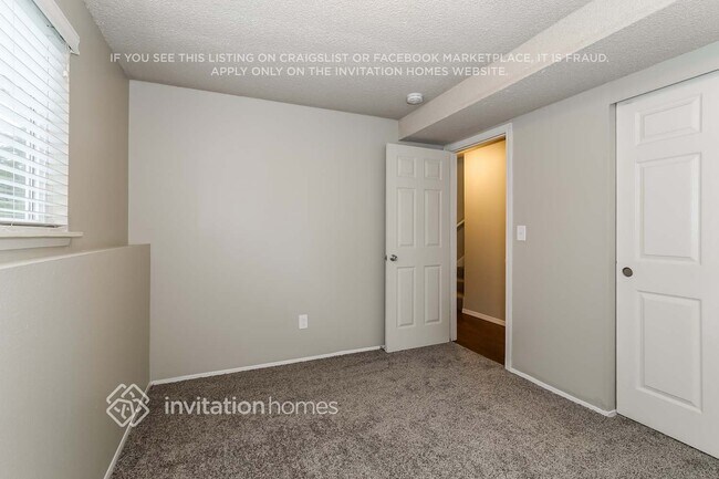 Foto del edificio - 1002 151st St E