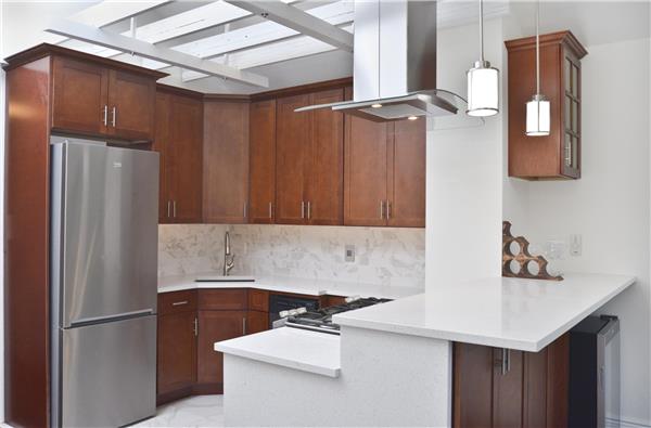 Building Photo - 3214 23rd St