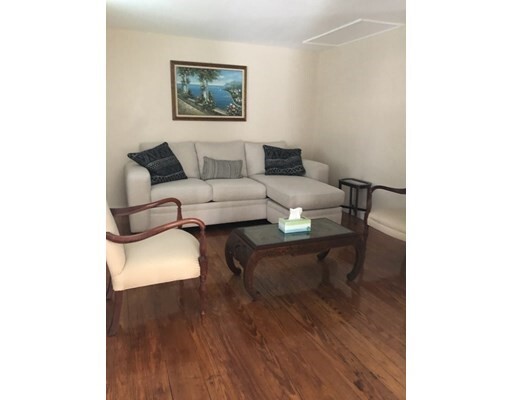 Foto del edificio - 217 N Franklin St