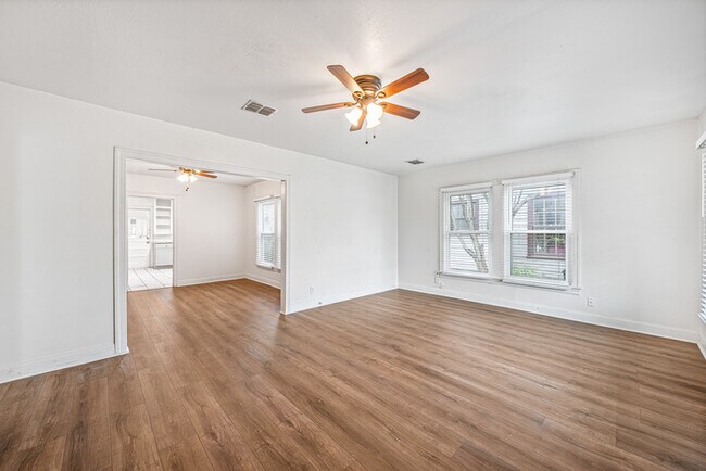 Building Photo - 2802 Dancy St