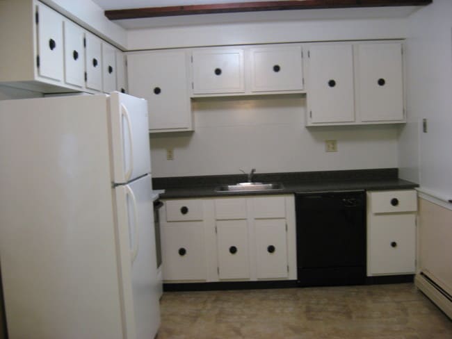 Photo - 6 Notch Rd Ext Apartments