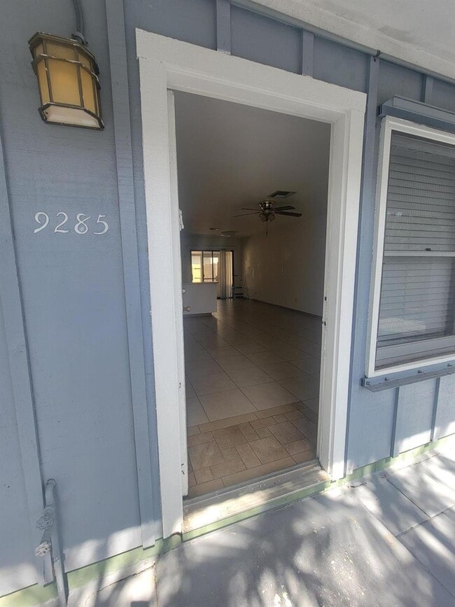 Building Photo - 9285 Green Meadows Way