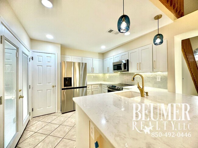 Foto del edificio - Stunning 2br/2.5bath Home Available for Rent