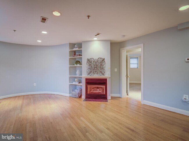 Foto del edificio - 1306 O St NW