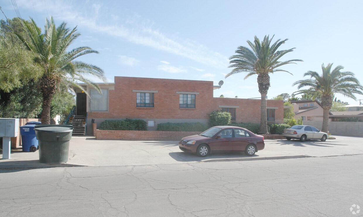 Foto del edificio - 3220 E Terra Alta Blvd