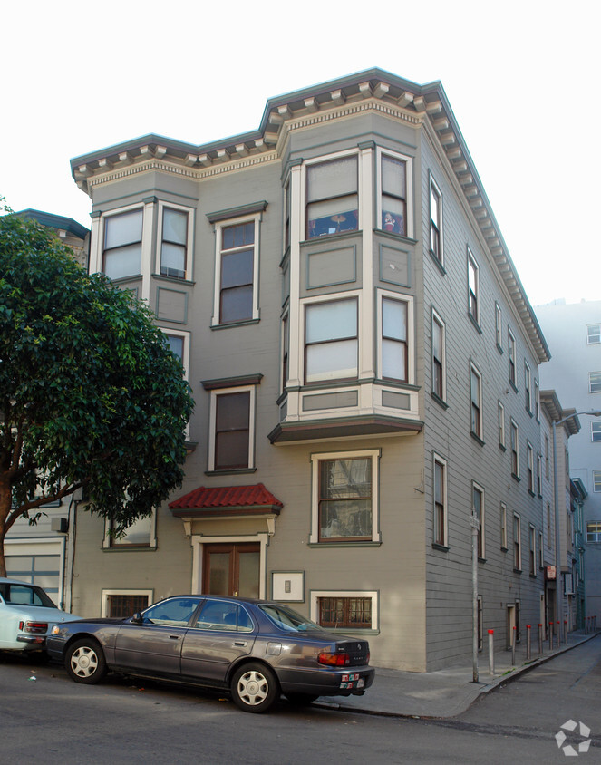 Primary Photo - 567-577 Union St