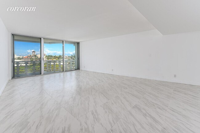 Foto del edificio - 130 Sunrise Ave