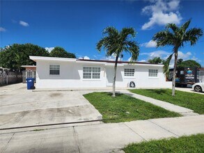 Building Photo - 5431 NW 178th Terrace