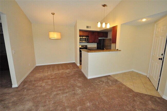 Building Photo - 5160 Conroy Rd