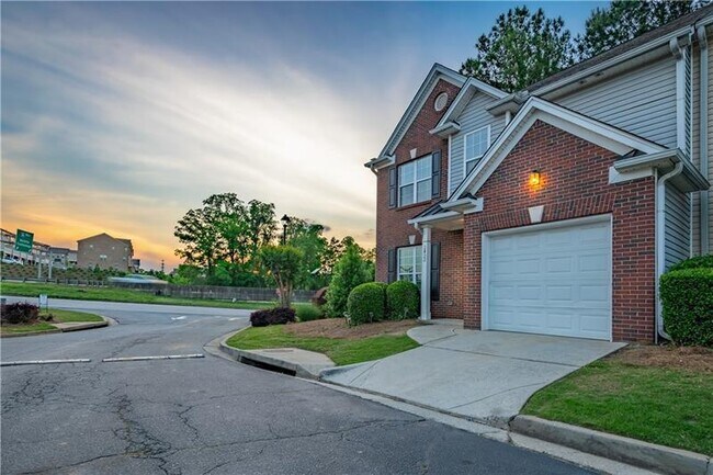 Foto del edificio - 2432 Avery Park Ct
