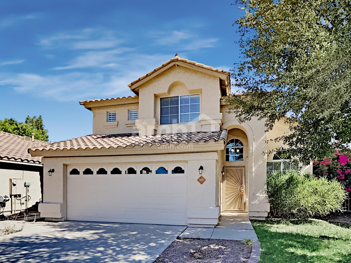 Primary Photo - 518 W San Remo St