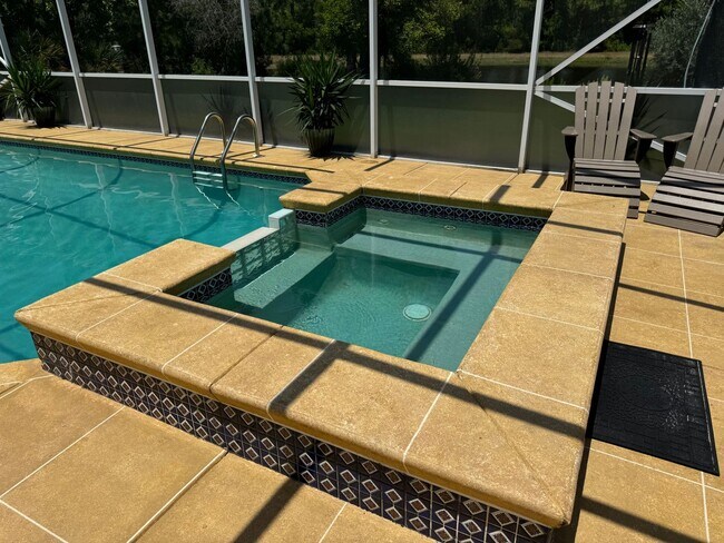 Foto del edificio - 4 bed 2bath with Pool