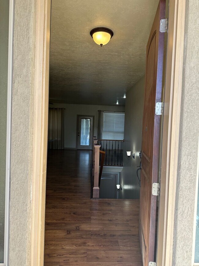 Foto del edificio - Single Family home for rent