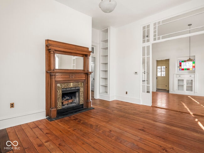 Foto del edificio - 1118 E St Clair St