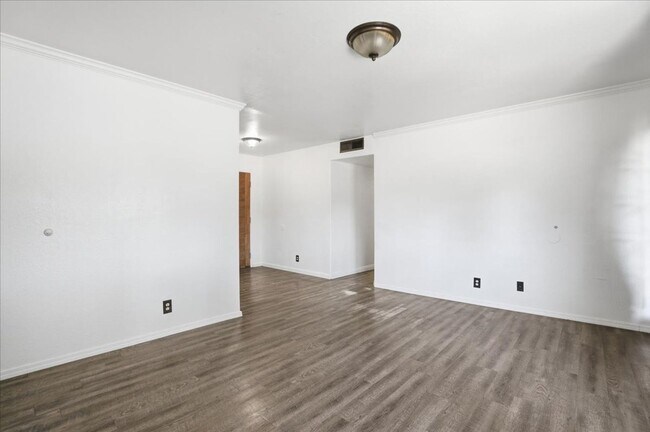 Foto del edificio - 7462-7462 21st Street