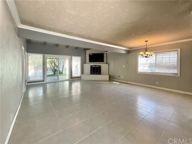 Building Photo - 9533 Lundahl Dr