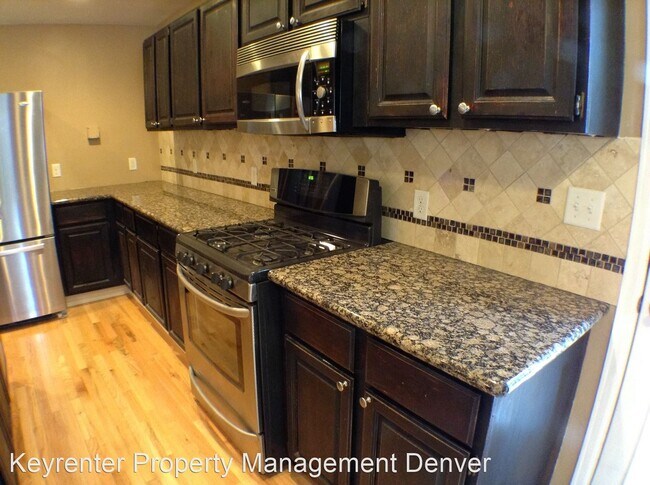 Foto del edificio - 3 br, 2 bath House - 9314 RIdge Rd