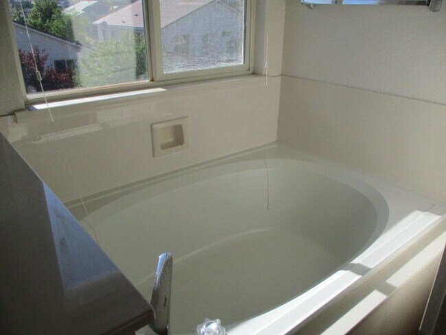 Foto del edificio - Northwest Suburban  Beauty