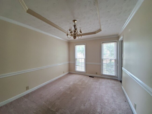 Building Photo - 3508 Gowan Ln