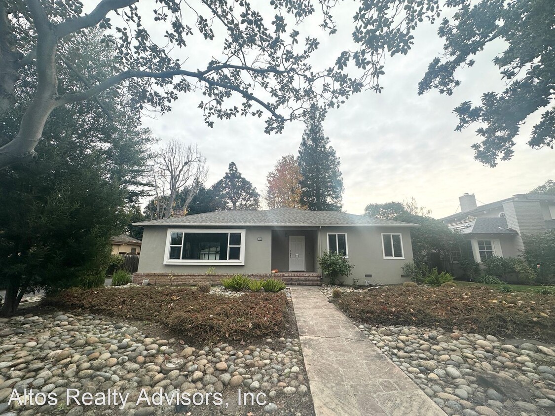 Primary Photo - 3 br, 2 bath House - 1576 Hamilton Avenue