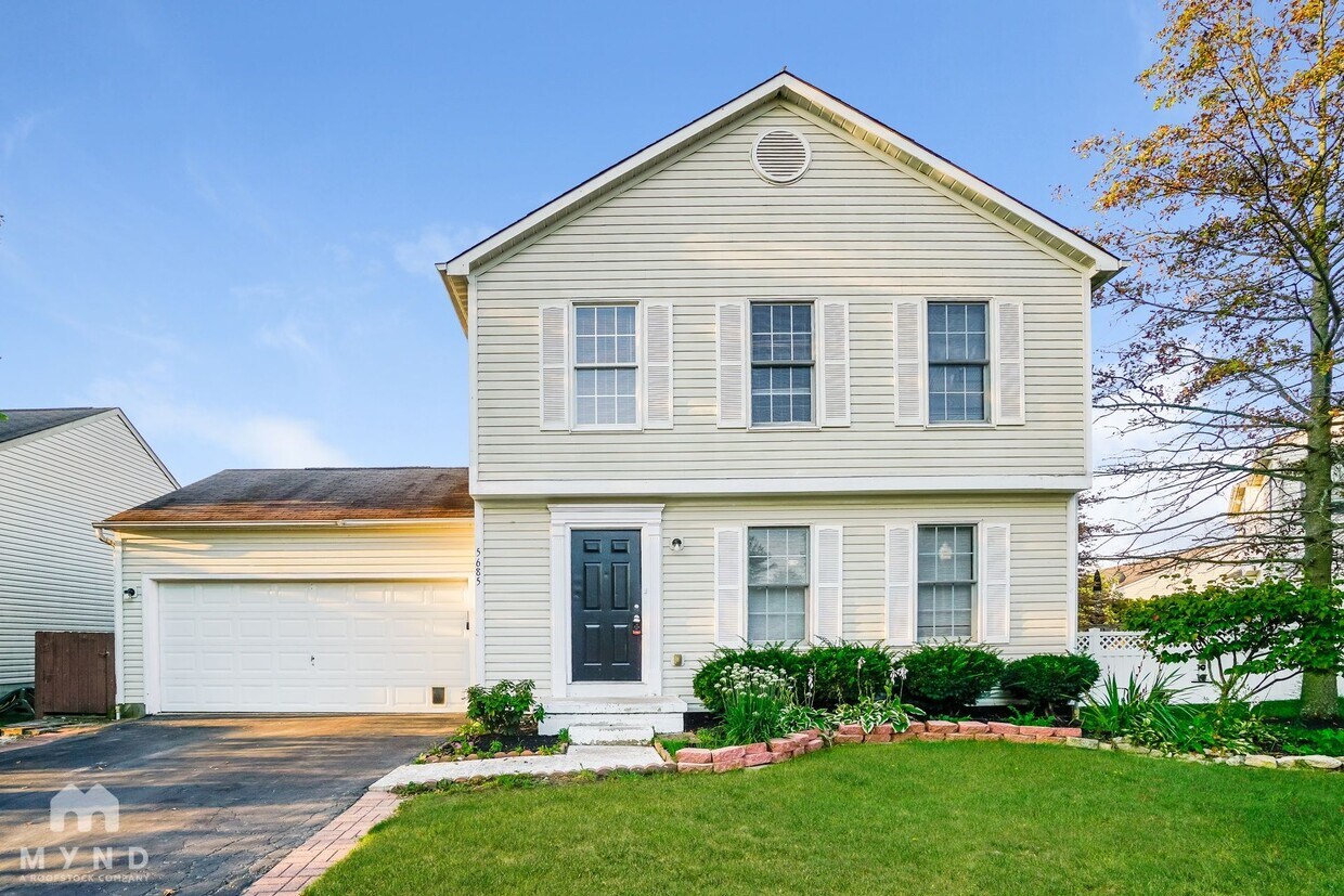 Primary Photo - 5685 English Rose Dr