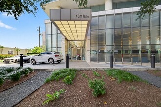 Building Photo - 4521 San Felipe St