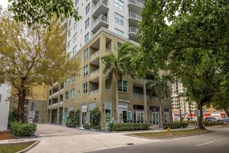Building Photo - 3180 SW 22nd Terrace