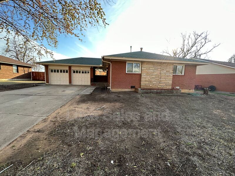 3516 Mt Pleasant Dr, Midwest City, OK 73110 House Rental in Midwest