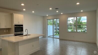 Building Photo - 209 Preserve Trl S