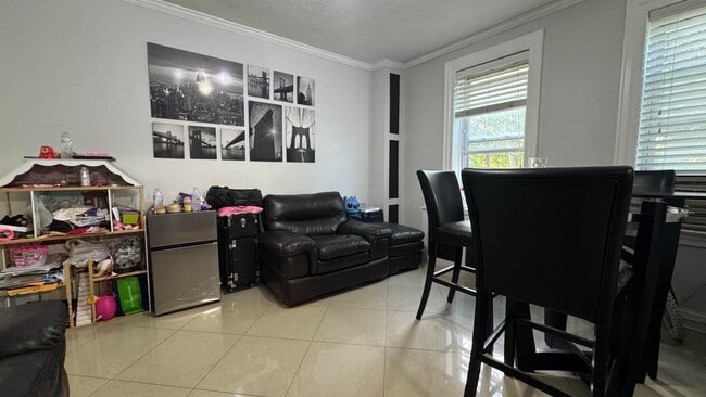 Foto del edificio - 325 79th St