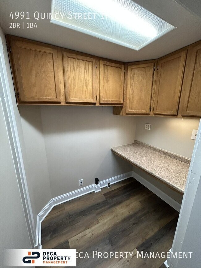 Foto del edificio - 4991 Quincy St