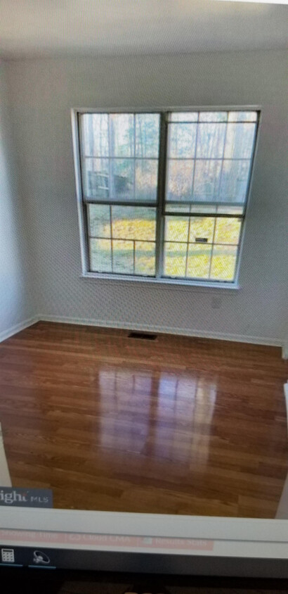 Foto del edificio - 2415 Chaney Rd