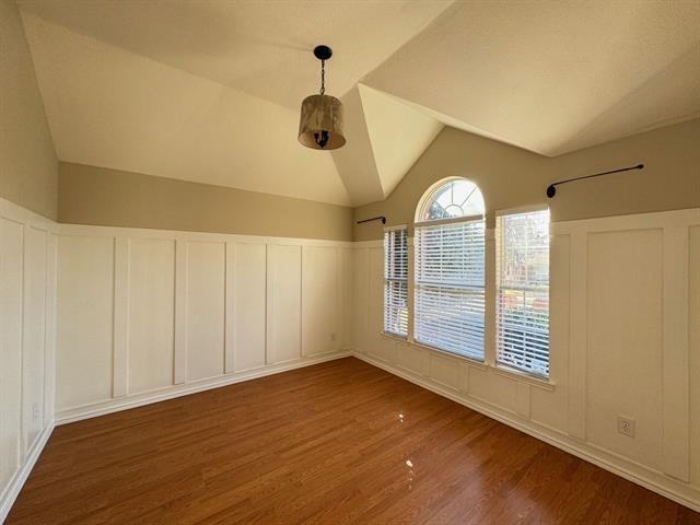 Building Photo - 12106 Chattanooga Dr