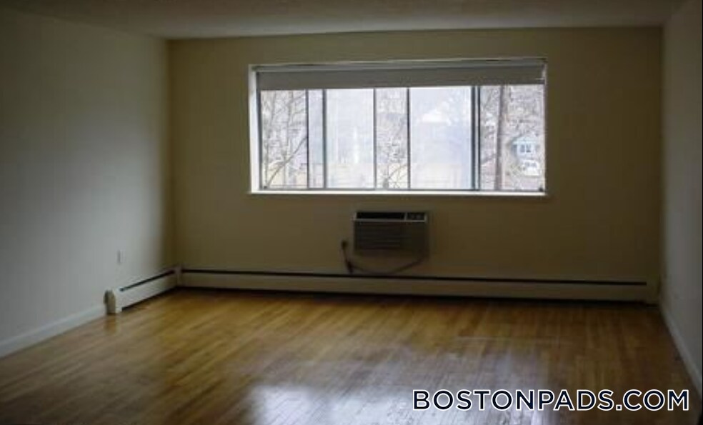 Foto del edificio - 66 Homer Ave